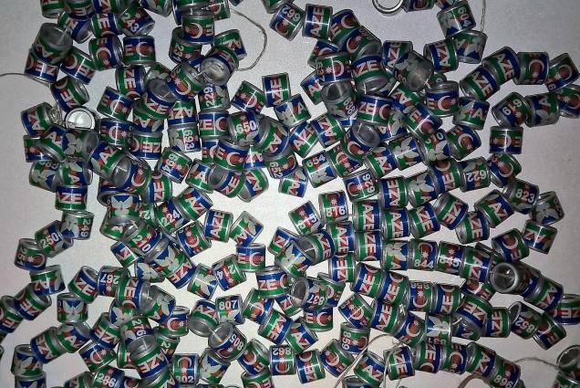 1-100 qeder metal reqemli üzükler ölcüsü 8 mm bala vaxtindan taxilma