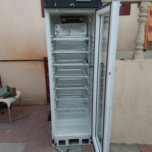 Her ölçüde İnkubator sifarisi qebul olunur. İnkubatorlar vitrin xalade