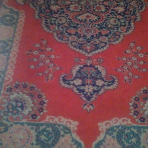 xalca satiram 60 ilin xalcasi olar qedimidi ele bil tezedi 2000. manat