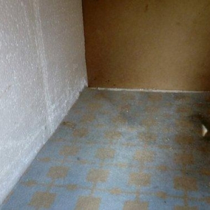 it dami satilir. her bir terefi penoplastla tam izolyaciya olunub.