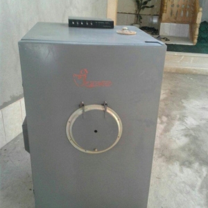 inkubator 300 cucelik tam yenidir islenmeyib qiymetinde razilasa biler