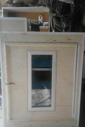 her olcude inqibatorlar yiqilir ve temir olunur ucuz qiymete