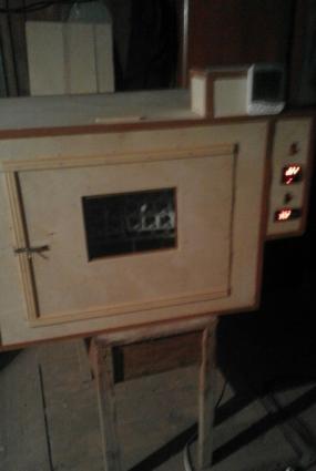 her olcude inqibatorlar yiqilir ve temir olunur ucuz qiymete