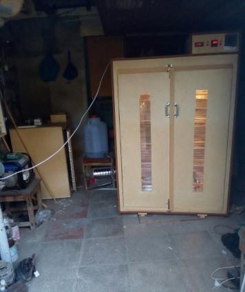 her olcude inqibatorlar yiqilir ve temir olunur ucuz qiymete