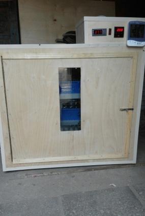 her olcude inqibatorlar yiqilir ve temir olunur ucuz qiymete