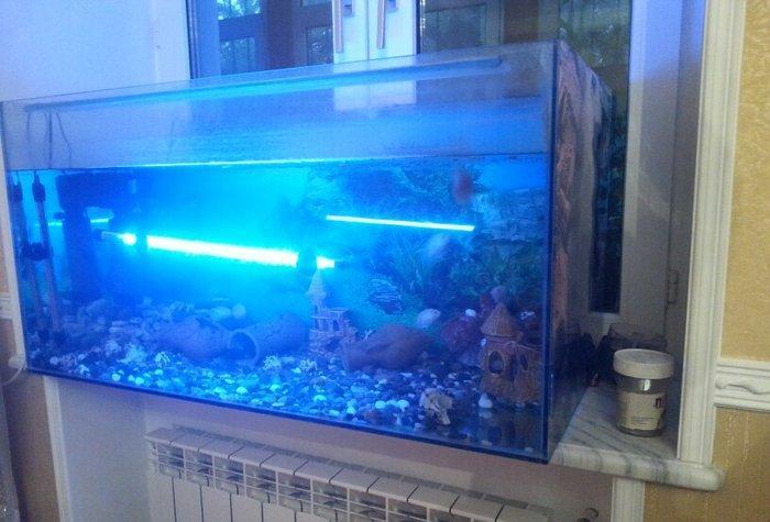 Aksesuarlari ile birlikde satilir. Hundurluyu 0. 50m. Eni. 0. 50m. Uzu