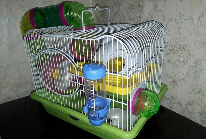 Teze iri Xamyak ve cunqArik qefesi satilir. Tam ideal qefesdir icinin