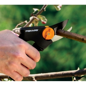 Fiskars Powergear Bypass Budama Makası M