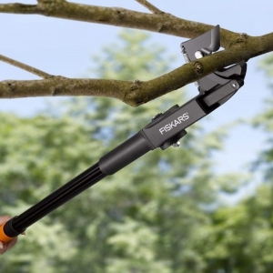 Fiskars Yüksek Dal Kesme Anvil 161 cm