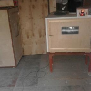 her olcude inqibatorlar yiqilir ve temir olunur ucuz qiymete