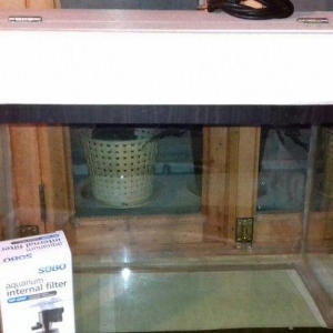 52 lt akvarium icinde filteri daslarl,qapaq icinde