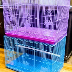 Teze iri qefes satilir .Icinin her bir avadanliqi ustunde verilir. Her