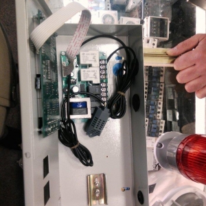 inkubator ustasi. butun nov inkubatorlarin temiri, yeniden qurulmasi v