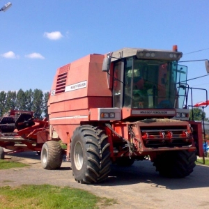 Massey Ferguson 40 RS